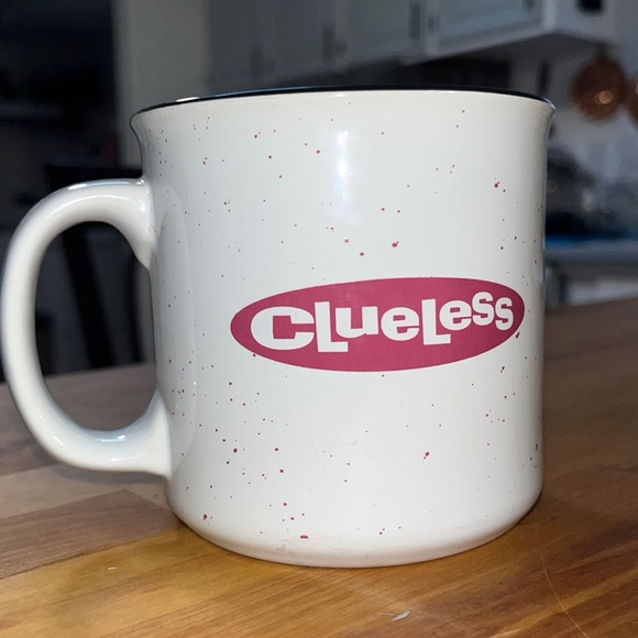 Paramount Pictures Clueless Other - Clueless 20 Oz mug